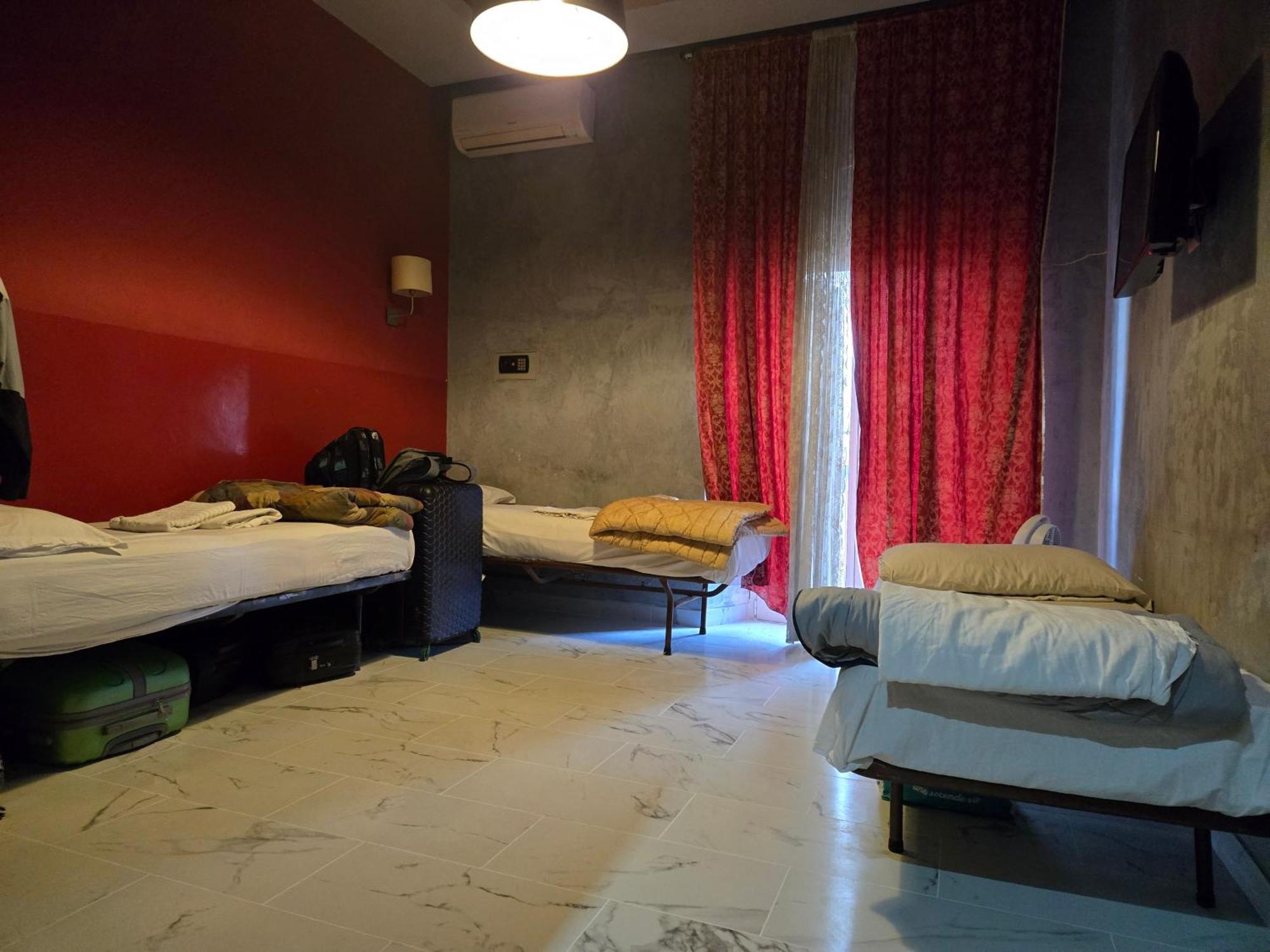 Arneil Rooms Rome — Foto 3